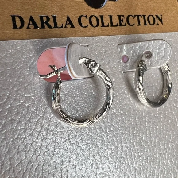 Darla Collection Silver Tone Hoop Earrings - Picture 5 of 5